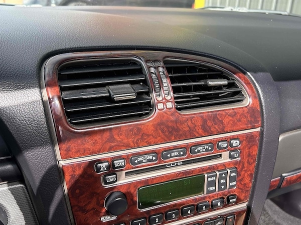 Used Ford Thunderbird 2021 for sale - 75823503: Photo 30