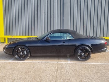 Used Jaguar XKR 2003 for sale - 79639776: Photo
