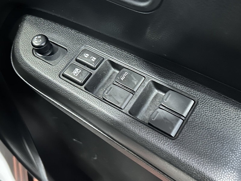 Used Suzuki Ignis 2023 for sale - 76450375: Photo 5