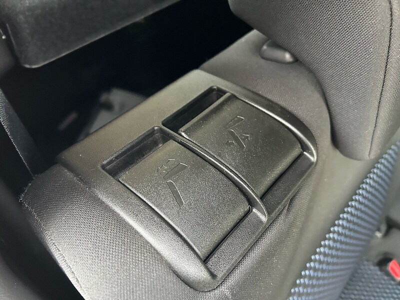 Used Suzuki Ignis 2023 for sale - 76450375: Photo 58