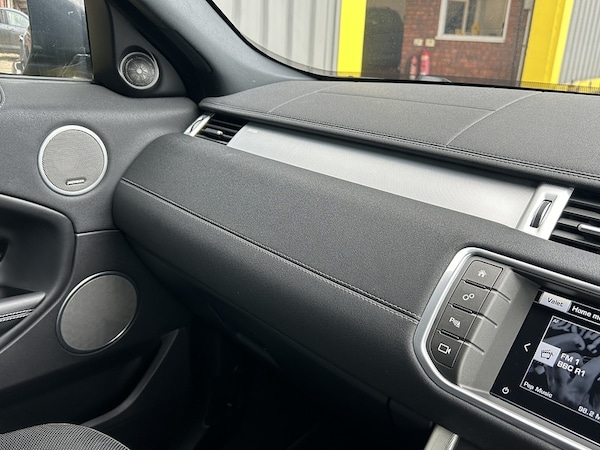 Used Land Rover Range Rover Evoque 2015 for sale - 76185811: Photo 37