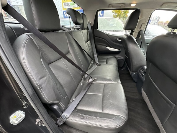 Used Nissan Navara 2020 for sale - 74854570: Photo 28