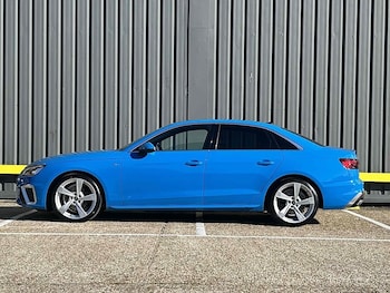 Used Audi A4 2021 for sale - 76510379: Photo