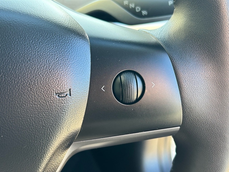 Used Tesla Model 3 2020 for sale - 77937409: Photo 32