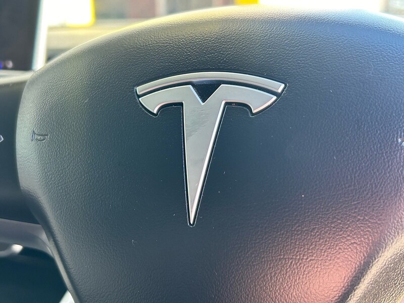 Used Tesla Model 3 2020 for sale - 77937409: Photo 35