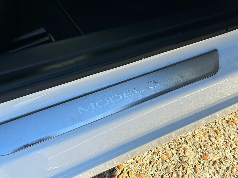 Used Tesla Model 3 2020 for sale - 77937409: Photo 52