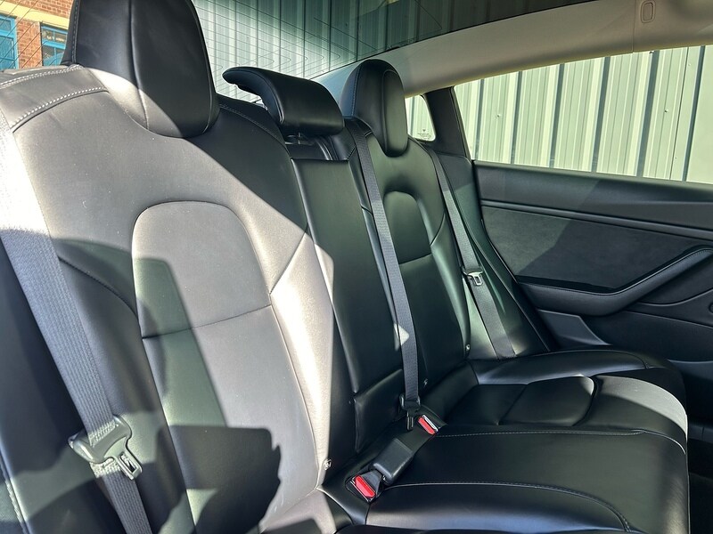 Used Tesla Model 3 2020 for sale - 77937409: Photo 70