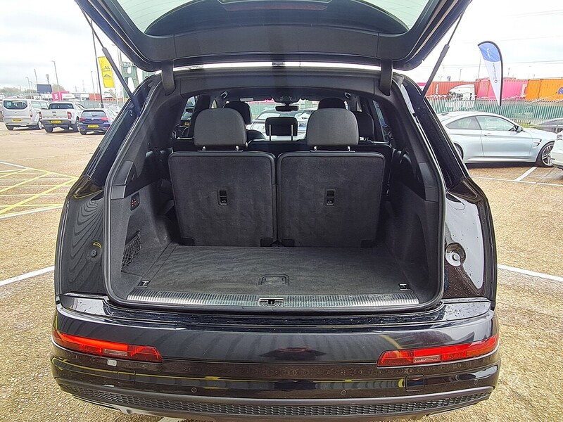 Used Audi Q7 2017 for sale - 78107332: Photo 9