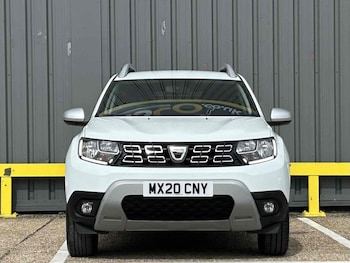Used Dacia Duster 2020 for sale - 75897542: Photo