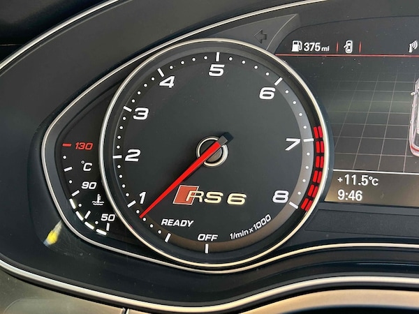 Used Audi RS6 Avant 2017 for sale - 76027075: Photo 38