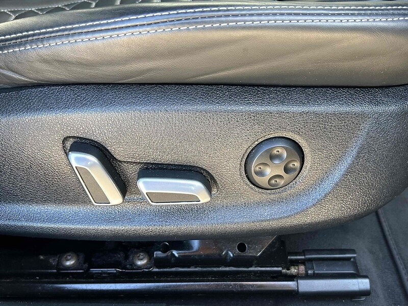 Used Audi RS6 Avant 2017 for sale - 76027075: Photo 69