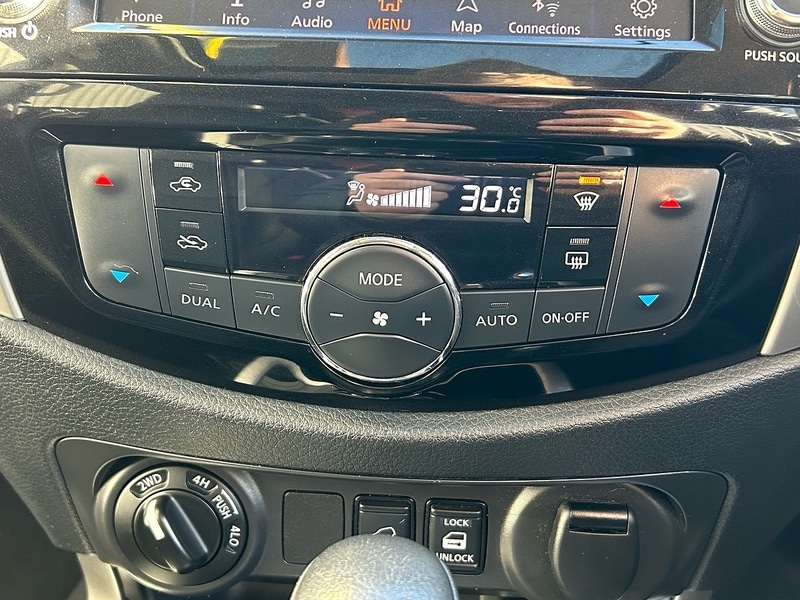 Used Nissan Navara 2019 for sale - 77162031: Photo 41