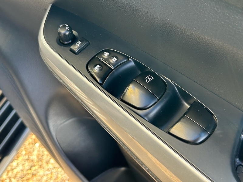 Used Nissan Navara 2019 for sale - 77162031: Photo 56