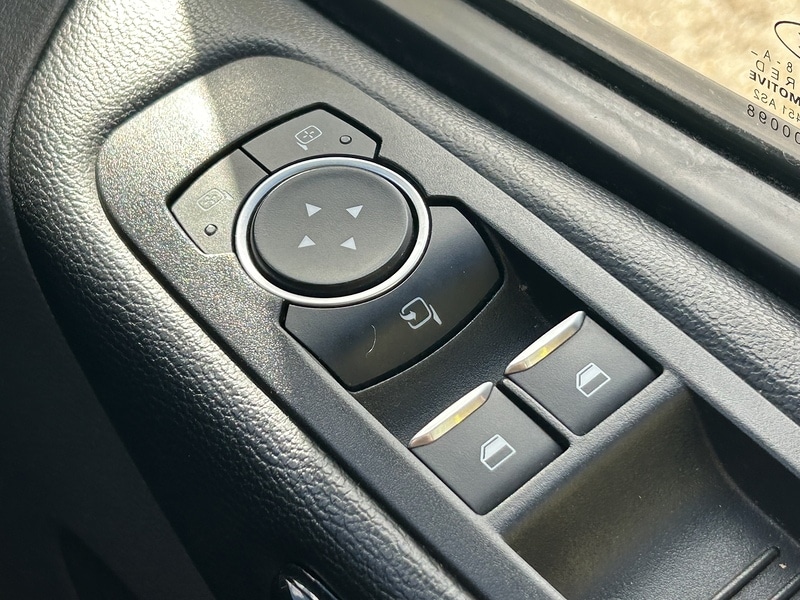 Used Ford Tourneo Custom 2022 for sale - 76392298: Photo 18