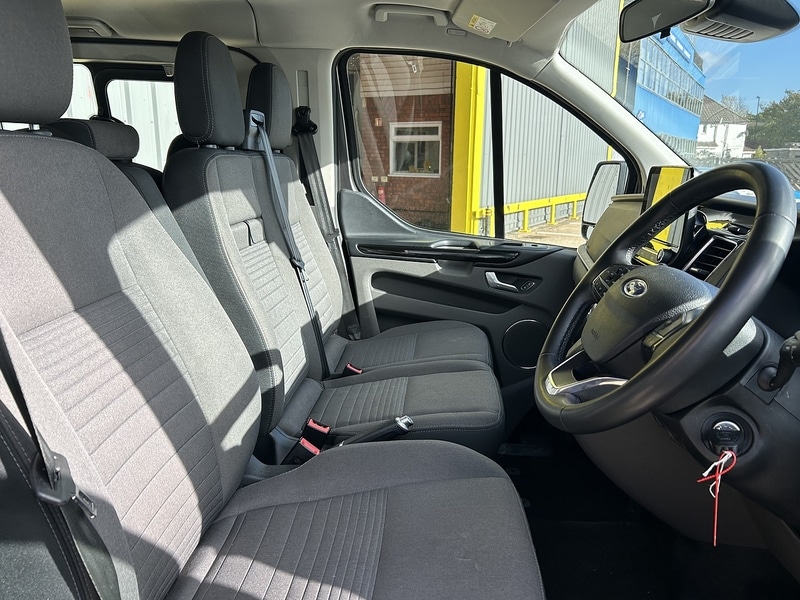 Used Ford Tourneo Custom 2022 for sale - 76392298: Photo 3