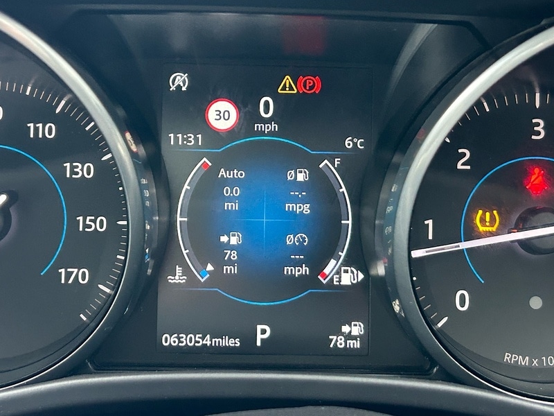 Used Jaguar F-Pace 2017 for sale - 76612648: Photo 27