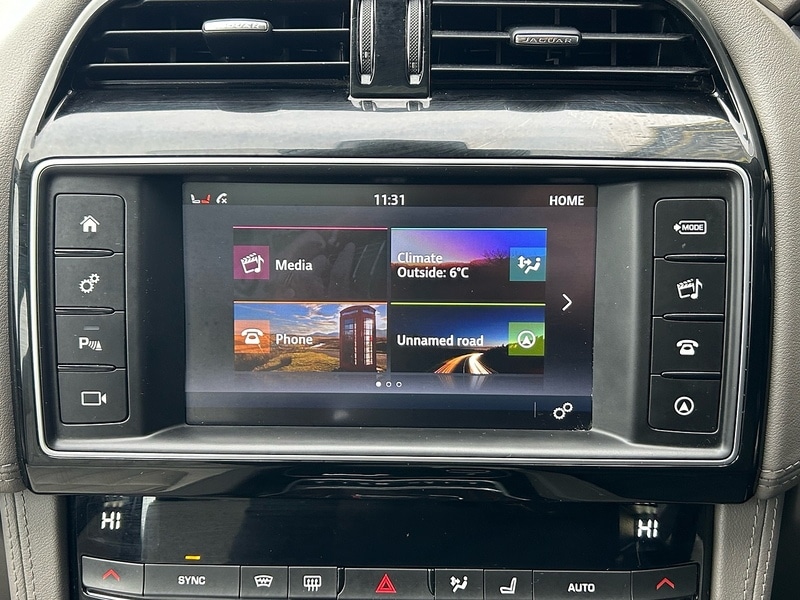 Used Jaguar F-Pace 2017 for sale - 76612648: Photo 29