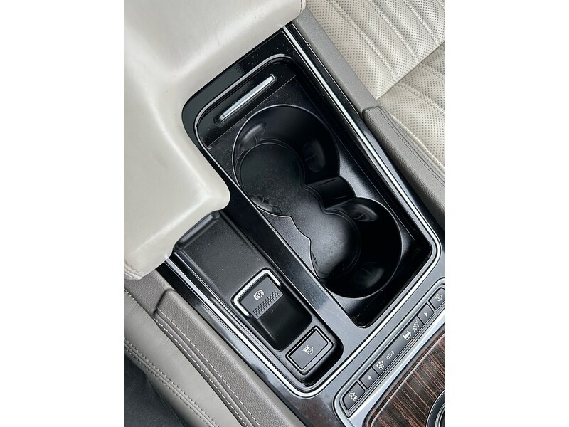 Used Jaguar F-Pace 2017 for sale - 76612648: Photo 64