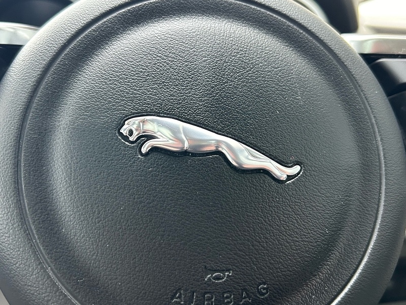 Used Jaguar F-Pace 2017 for sale - 76612648: Photo 68