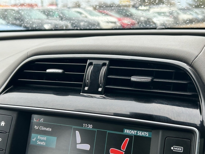 Used Jaguar F-Pace 2017 for sale - 76612648: Photo 69