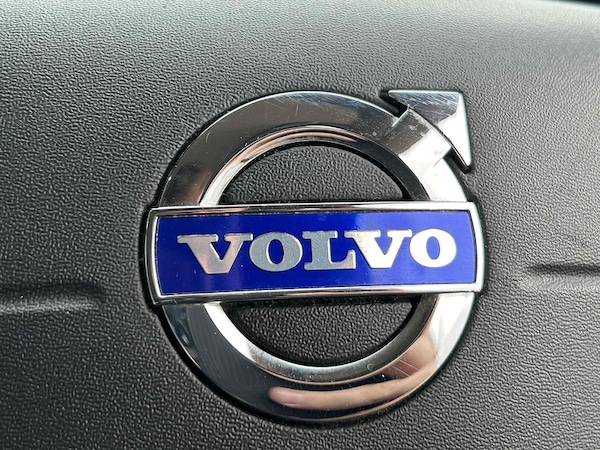 Used Volvo V40 2014 for sale - 76210916: Photo 46
