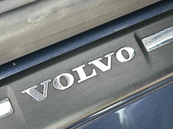 Used Volvo V40 2014 for sale - 76210916: Photo 51