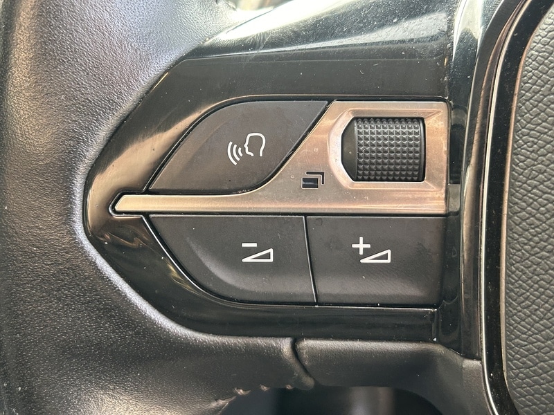 Used Peugeot 2008 2020 for sale - 76374665: Photo 6