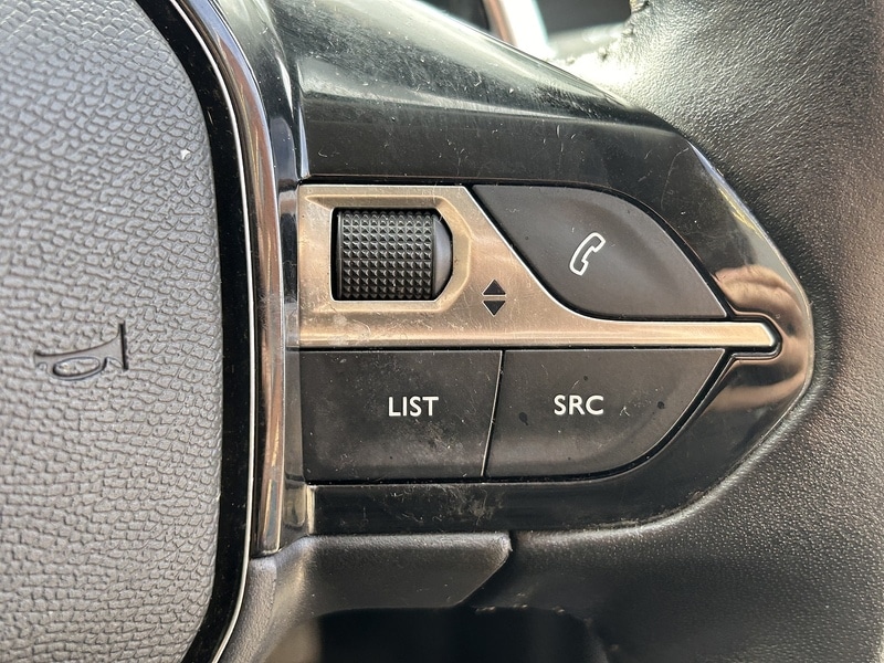 Used Peugeot 2008 2020 for sale - 76374665: Photo 7