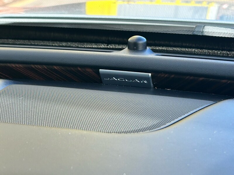 Used Jaguar XF 2017 for sale - 76437083: Photo 42