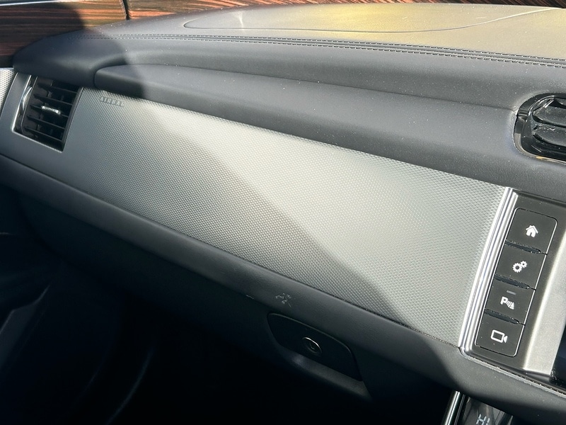 Used Jaguar XF 2017 for sale - 76437083: Photo 43