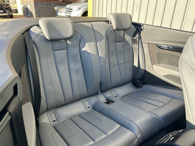 Used Audi A5 Cabriolet 2017 for sale - 76547347: Photo 17