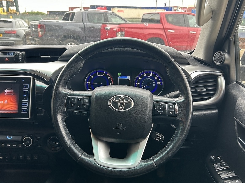 Used Toyota Hilux 2020 for sale - 76224109: Photo 15