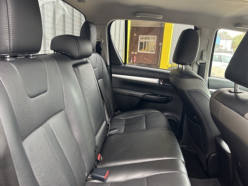 Used Toyota Hilux 2020 for sale - 76224109: Photo 17