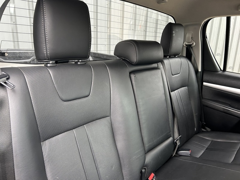 Used Toyota Hilux 2020 for sale - 76224109: Photo 18