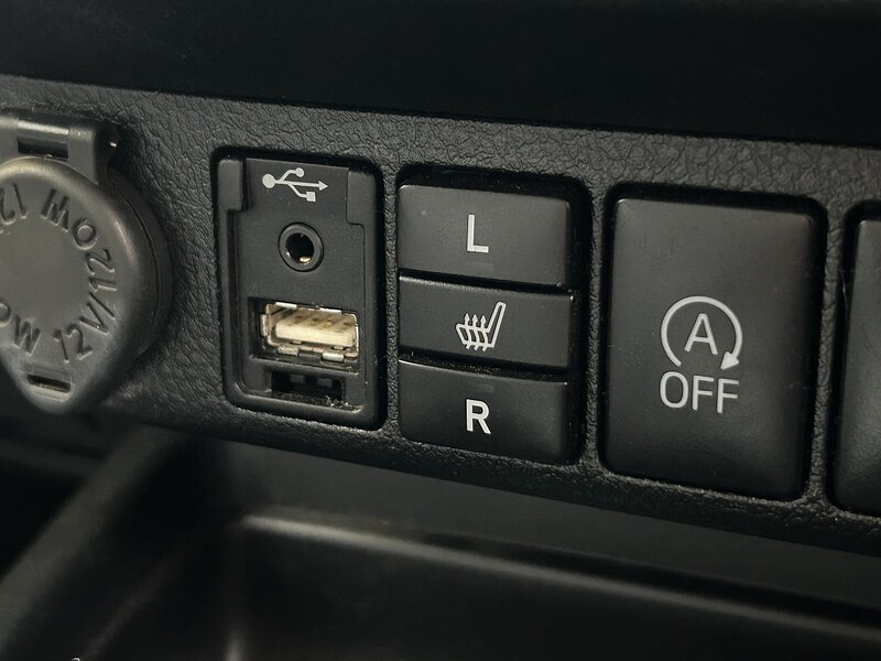 Used Toyota Hilux 2020 for sale - 76224109: Photo 52