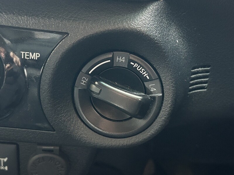 Used Toyota Hilux 2020 for sale - 76224109: Photo 55