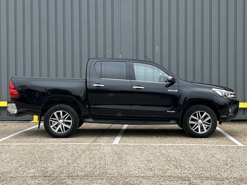 Used Toyota Hilux 2020 for sale - 76224109: Photo 8