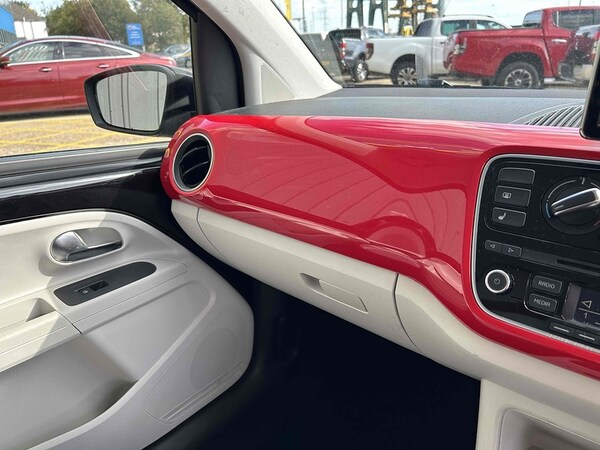 Used Volkswagen up! 2013 for sale - 76106362: Photo 13