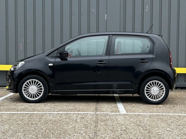 Used Volkswagen up! 2013 for sale - 76106362: Photo 4