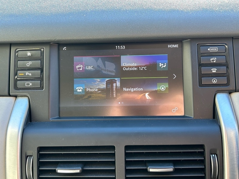 Used Land Rover Discovery Sport 2017 for sale - 77055090: Photo 12