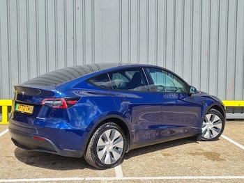 Used Tesla Model Y 2022 for sale - 78300018: Photo