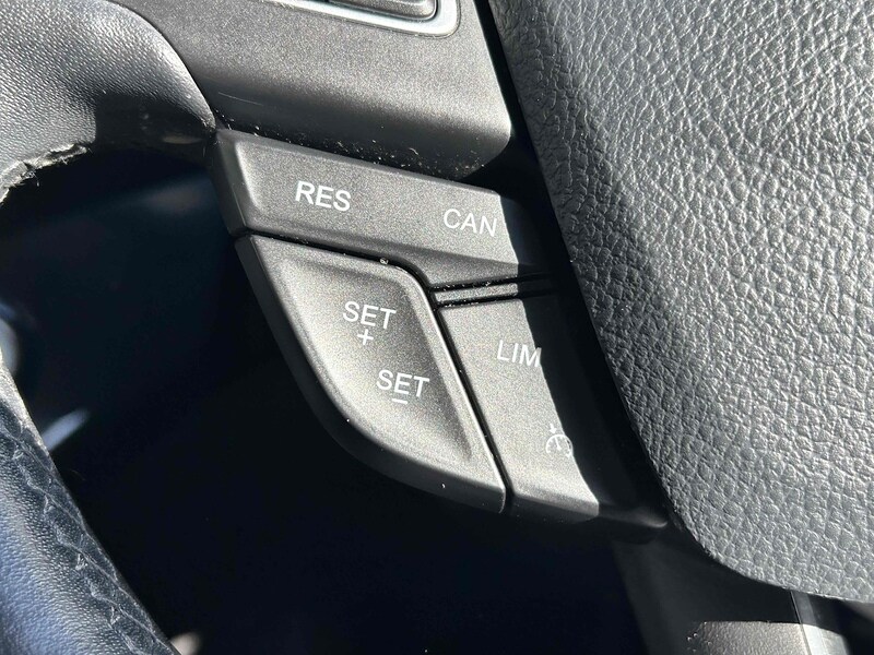 Used Ford Kuga 2018 for sale - 76392294: Photo 51