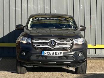 Used Mercedes-Benz X Class 2019 for sale - 78709938: Photo