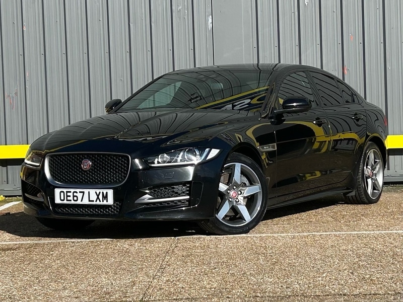 Used Jaguar XE 2017 for sale - 77555865: Photo 3