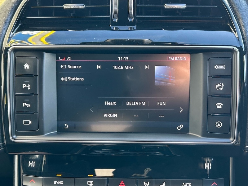 Used Jaguar XE 2017 for sale - 77555865: Photo 39