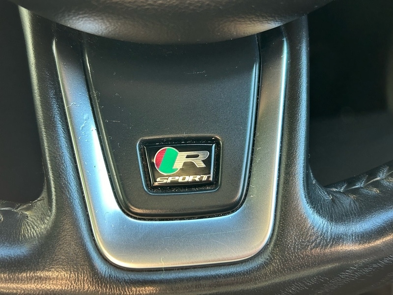 Used Jaguar XE 2017 for sale - 77555865: Photo 47