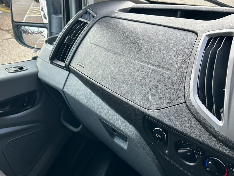 Used Ford Transit 2015 for sale - 77172801: Photo 46
