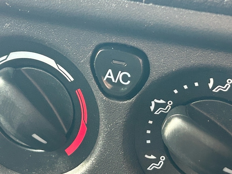 Used Ford Transit 2015 for sale - 77172801: Photo 52