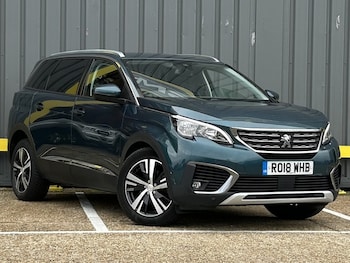 Used Peugeot 5008 2018 for sale - 76547338: Photo