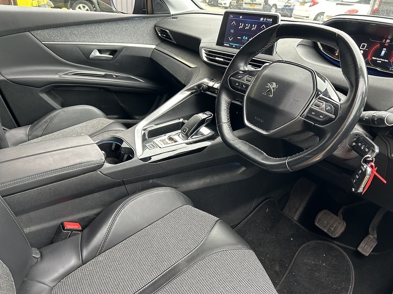 Used Peugeot 5008 2018 for sale - 76547338: Photo 2